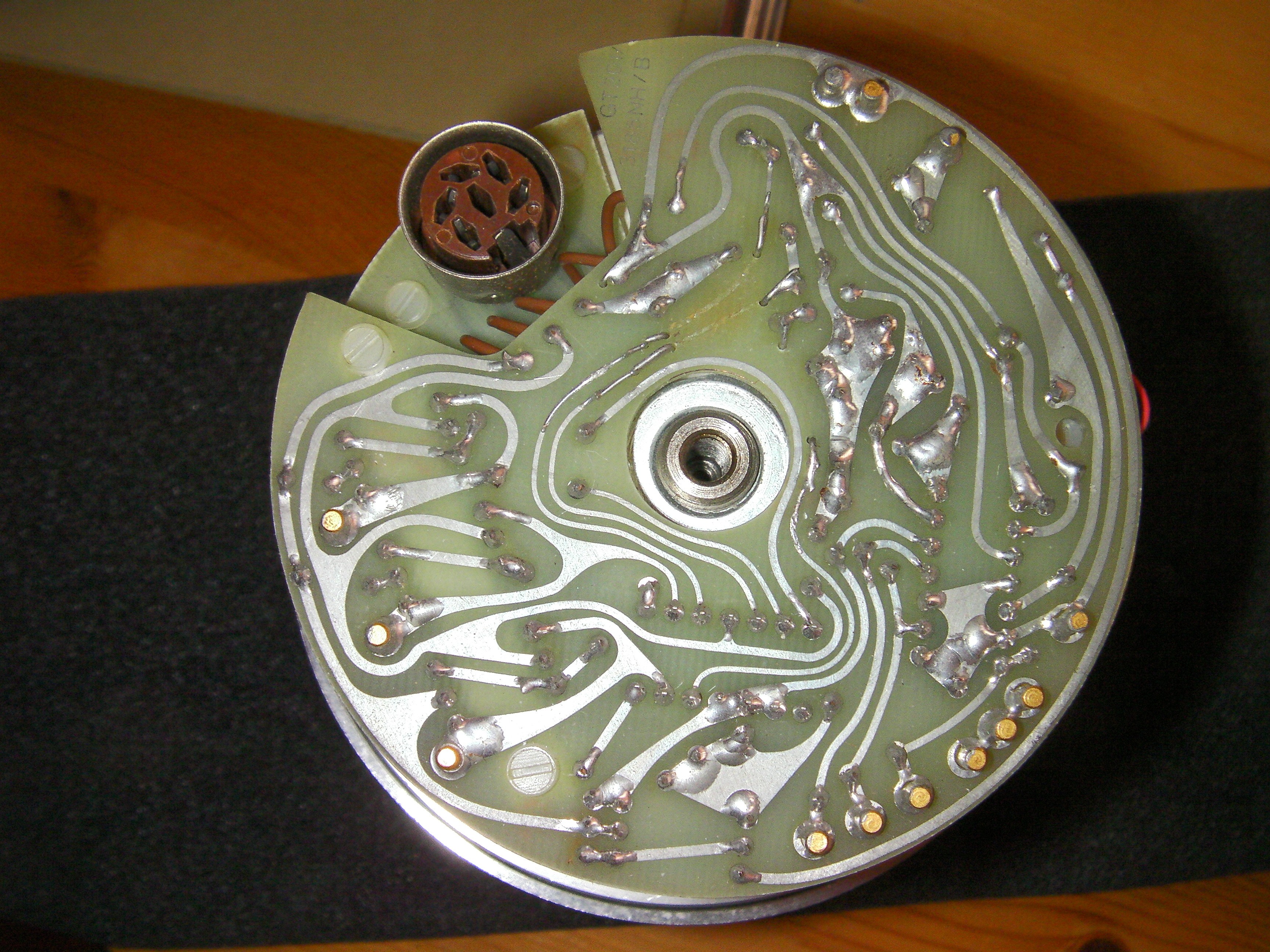 Power Supply board variant (Disk 5, 3285NH), alternate layout